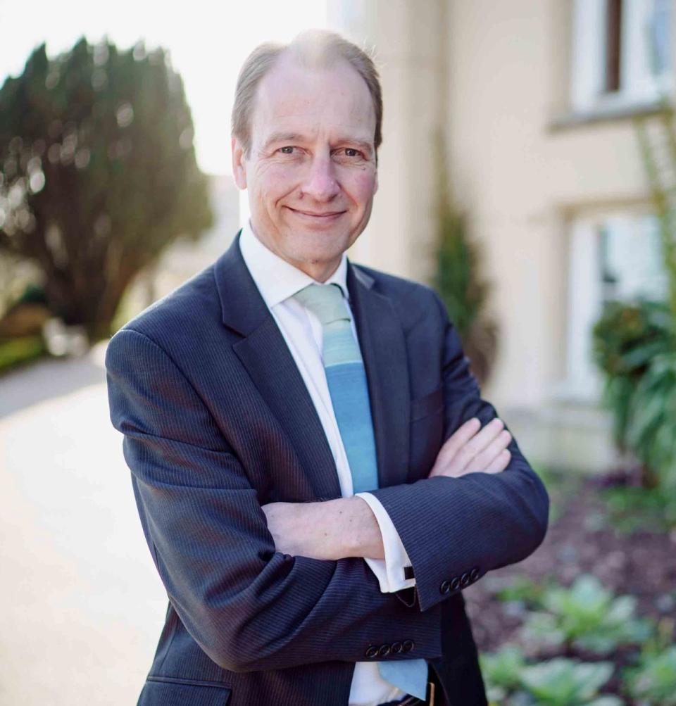 Professor Paul Boyle